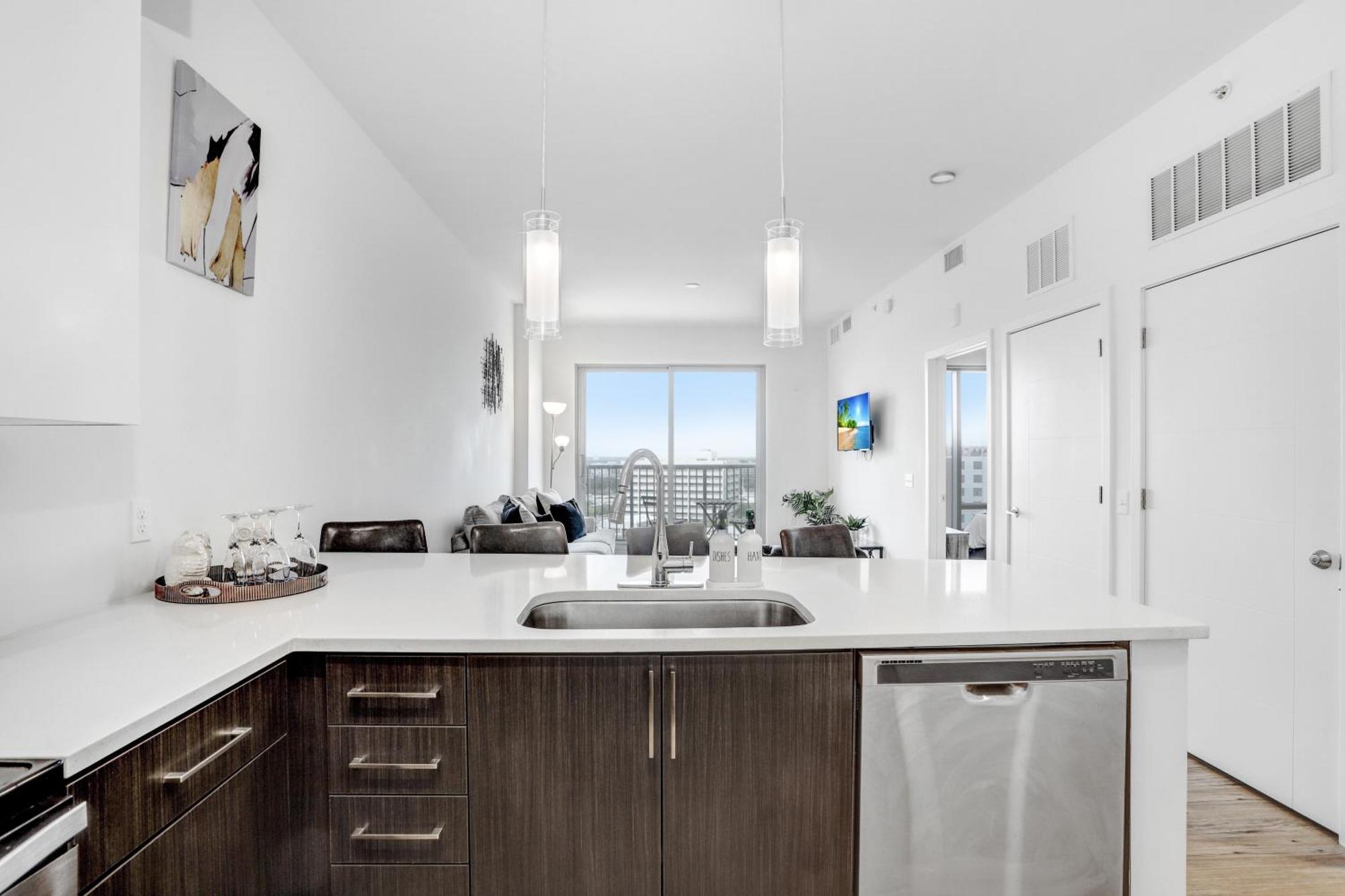 Ferienwohnung Downtown Tampa Gem 1-Bd W/Pool, Gym, & Sky Lounge Exterior foto