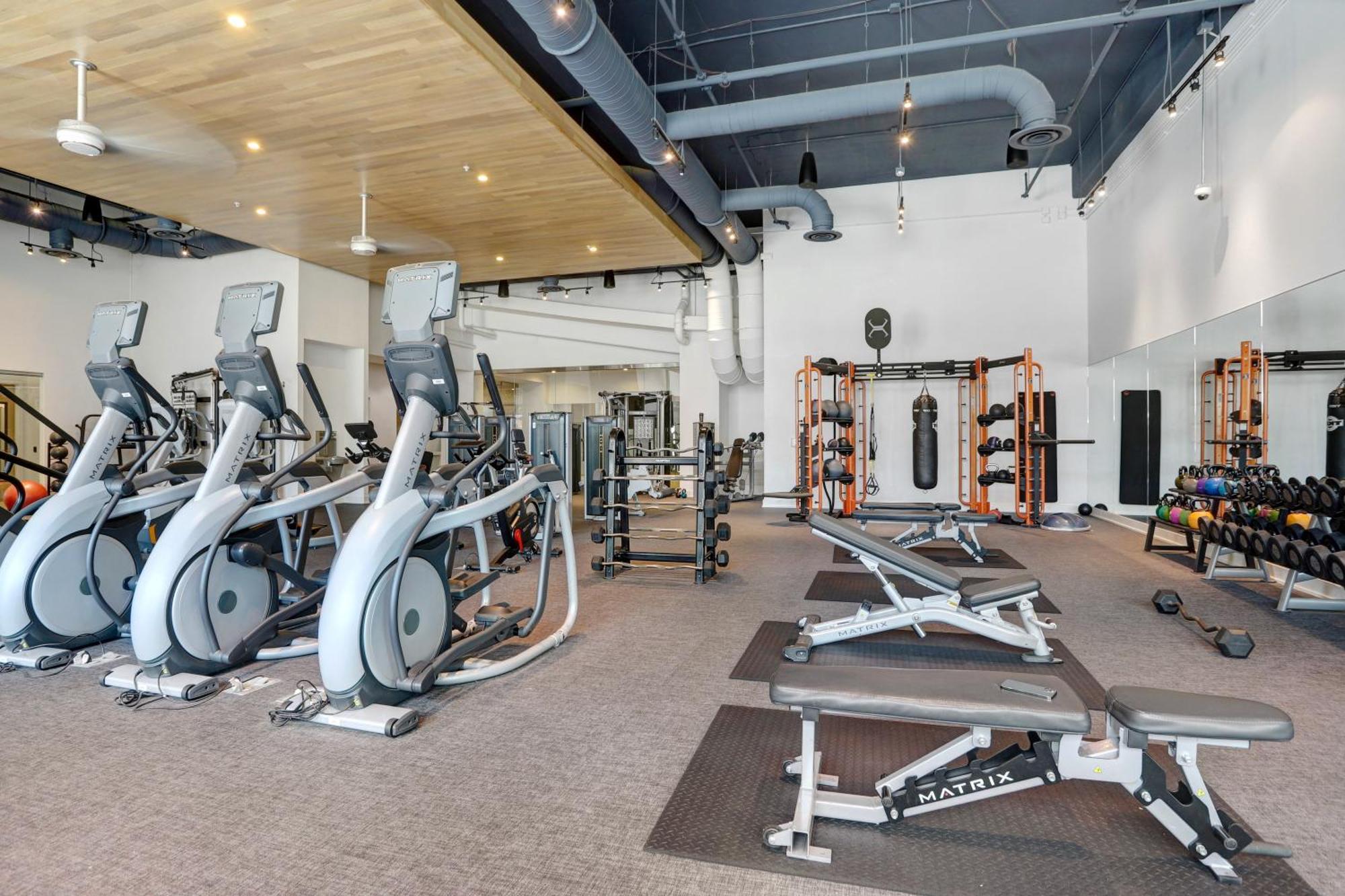 Ferienwohnung Downtown Tampa Gem 1-Bd W/Pool, Gym, & Sky Lounge Exterior foto